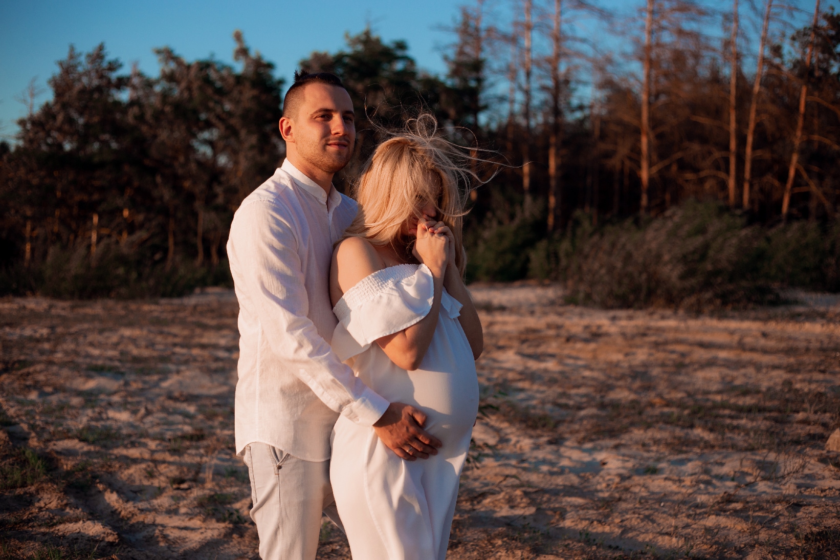 Lena & Stas – Maternity Love Story